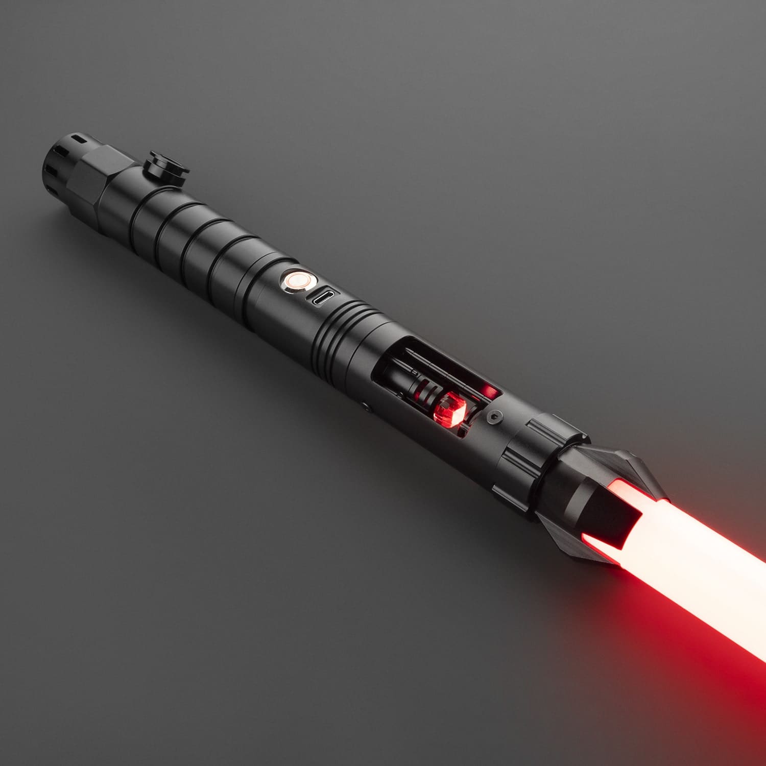 Bleeding Crystal Saber Lichtschwert |
Mit Kyberkristall – Bild 2