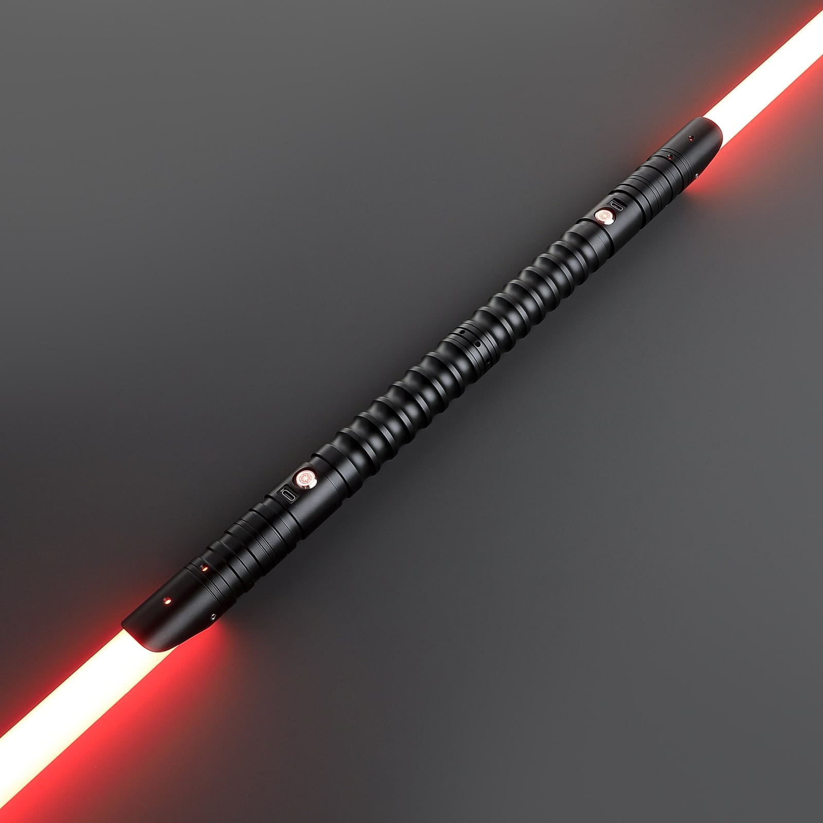 Master / Durasaber
Doppelklingen-Lichtschwert – Bild 8